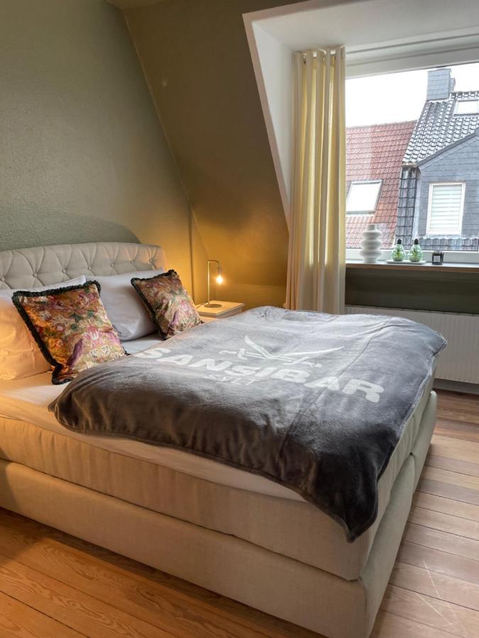 Schoene Grosse 4 Zimmer-Altbauwohnung Kiel Luaran gambar