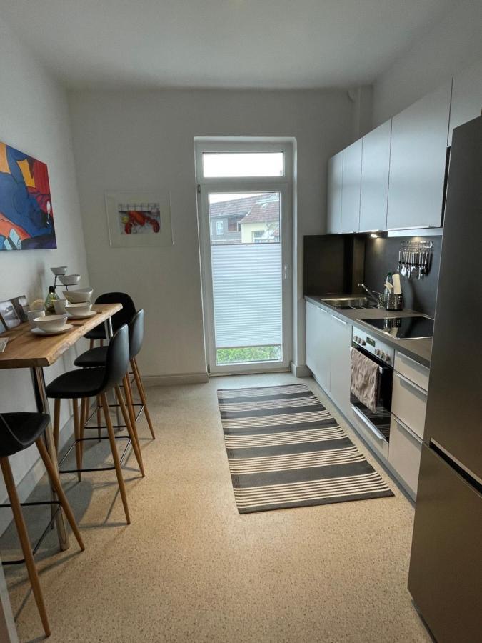 Schoene Grosse 4 Zimmer-Altbauwohnung Kiel Luaran gambar