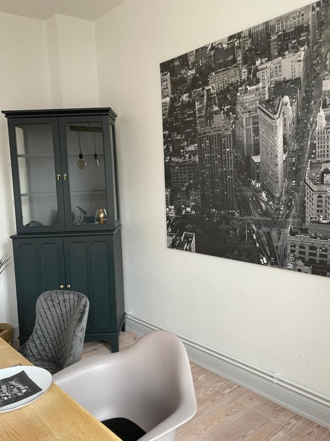 Schoene Grosse 4 Zimmer-Altbauwohnung Kiel Luaran gambar